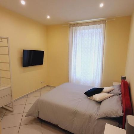 La Casa Di Bruno Suites Napoli Exterior foto